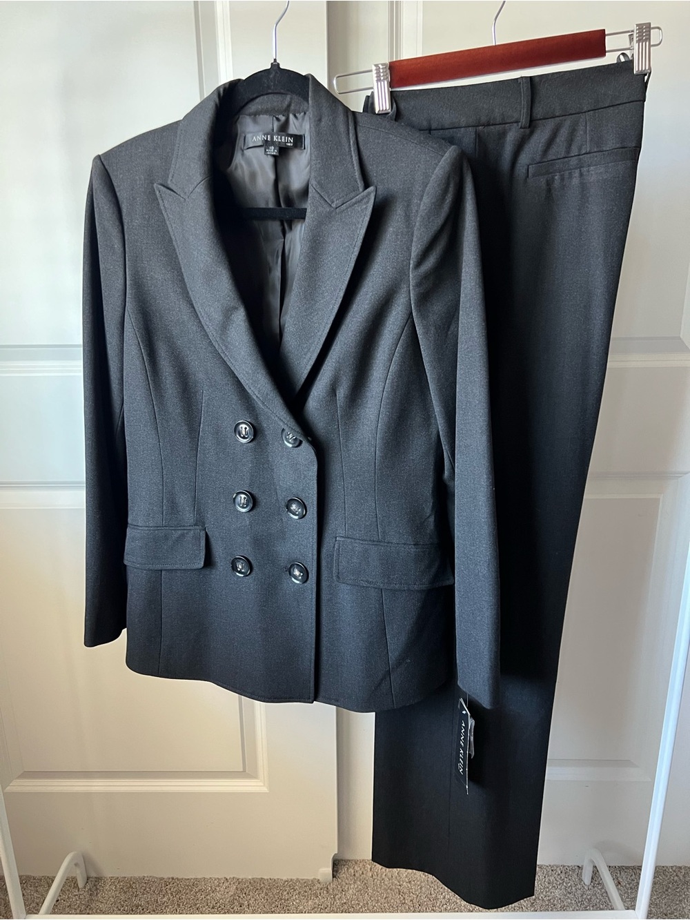 Anne Klein Black Double-Breasted Women's Suit Jacket & Pants